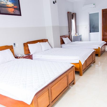 Hoang Thinh Hotel Tỉnh Kontum Exterior foto