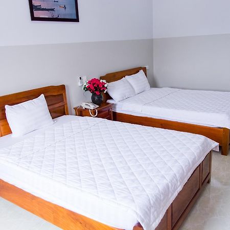 Hoang Thinh Hotel Tỉnh Kontum Exterior foto